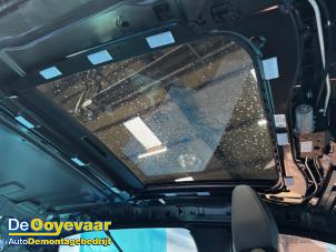 Begagnade Panoramatak Peugeot 408 1.6 16V HYbrid 225 Pris € 649,99 Marginaltabell erbjuds av Autodemontagebedrijf De Ooyevaar