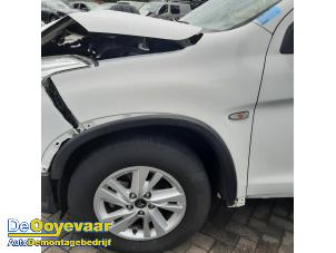 Begagnade Framskärm, vänster Citroen C4 Aircross (BU) 1.6 HDi 16V 115 Pris € 175,00 Marginaltabell erbjuds av Autodemontagebedrijf De Ooyevaar