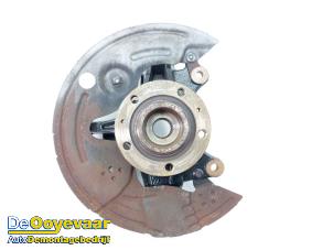 Używane Sworzen prawy przód Peugeot 408 1.6 16V HYbrid 225 Cena € 75,00 Procedura marży oferowane przez Autodemontagebedrijf De Ooyevaar