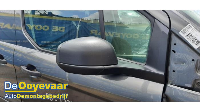 Skärmspegel, höger från en Ford Transit Connect (PJ2) 1.5 EcoBlue 2020