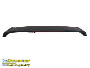 Używane Tylny spojler Kia Niro I (DE) 1.6 GDI Hybrid Cena € 99,99 Procedura marży oferowane przez Autodemontagebedrijf De Ooyevaar