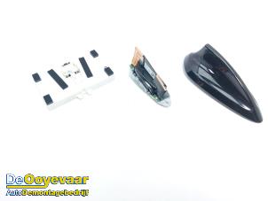 Używane Antena BMW 2 serie Gran Coupe (F44) 218i 1.5 TwinPower Turbo 12V Cena € 175,00 Procedura marży oferowane przez Autodemontagebedrijf De Ooyevaar