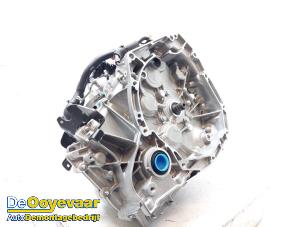 Używane Skrzynia biegów Dacia Jogger 1.6 Hybrid 140 16V Cena € 1.999,99 Procedura marży oferowane przez Autodemontagebedrijf De Ooyevaar