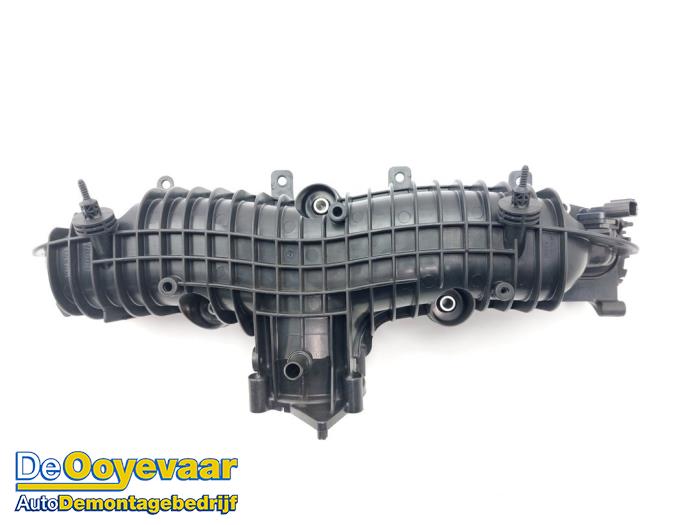 Insugsrör från en Volvo V40 (MV) 1.5 T2 16V Geartronic 2018