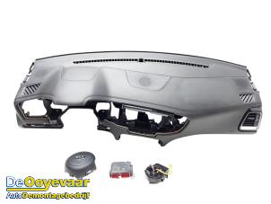 Gebruikte Airbag set + dashboard Kia Ceed Sportswagon (CDF) 1.0i T-GDi 12V Prijs € 949,99 Margeregeling aangeboden door Autodemontagebedrijf De Ooyevaar