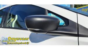 Begagnade Skärmspegel, höger Renault Zoé (AG) R110 Pris € 129,99 Marginaltabell erbjuds av Autodemontagebedrijf De Ooyevaar