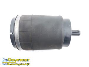 Begagnade Luftfjäder Landrover Range Rover Sport (LW) 3.0 SDV6 Pris € 149,99 Marginaltabell erbjuds av Autodemontagebedrijf De Ooyevaar