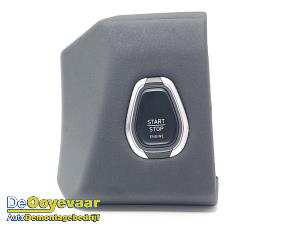 Begagnade Start/stopp-brytare Lynk &amp; Co 01 1.5 PHEV Pris € 29,99 Marginaltabell erbjuds av Autodemontagebedrijf De Ooyevaar