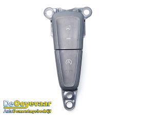 Begagnade Start/stopp-brytare Ford Focus 3 1.0 Ti-VCT EcoBoost 12V 125 Pris € 9,99 Marginaltabell erbjuds av Autodemontagebedrijf De Ooyevaar