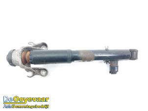 Gebruikte Schokdemper rechts-achter Volvo XC90 II 2.0 T8 16V Twin Engine AWD Prijs € 225,00 Margeregeling aangeboden door Autodemontagebedrijf De Ooyevaar