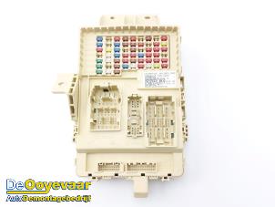 Używane Skrzynka bezpieczników Kia Niro II (SG2) 1.6 GDI Hybrid Cena € 199,99 Procedura marży oferowane przez Autodemontagebedrijf De Ooyevaar