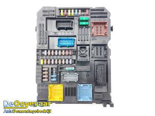 Begagnade Dator , karosskontroll (BCM) Opel Corsa F (UB/UH/UP) Electric Long Range 51kWh Pris € 249,99 Marginaltabell erbjuds av Autodemontagebedrijf De Ooyevaar