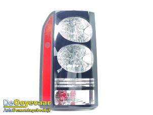 Begagnade Baklykta, vänster Landrover Discovery IV (LAS) 3.0 SD V6 24V Pris € 199,99 Marginaltabell erbjuds av Autodemontagebedrijf De Ooyevaar