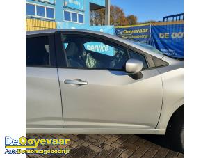 Begagnade Framdörr, 4-dörrars, höger Nissan Micra (K14) 0.9 IG-T 12V Pris € 349,99 Marginaltabell erbjuds av Autodemontagebedrijf De Ooyevaar