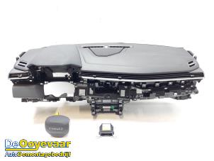 Begagnade Airbag set + instrumentbräda Lynk &amp; Co 01 1.5 PHEV Pris € 1.299,99 Marginaltabell erbjuds av Autodemontagebedrijf De Ooyevaar