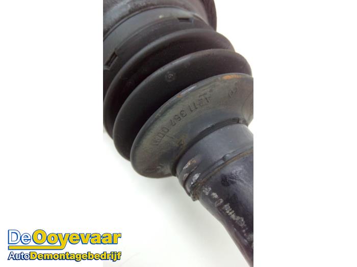 Drivaxel, höger bak från en Mercedes-Benz C (C204) 2.2 C-250 CDI 16V BlueEfficiency 2012