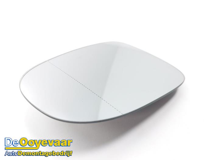 Spiegelglas links van een Volkswagen Golf VI (5K1) 1.4 TSI 122 16V 2011