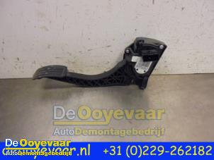 Używane Czujnik polozenia pedalu gazu Peugeot 308 SW (L4/L9/LC/LJ/LR) 1.6 BlueHDi 120 Cena € 5,00 Procedura marży oferowane przez Autodemontagebedrijf De Ooyevaar