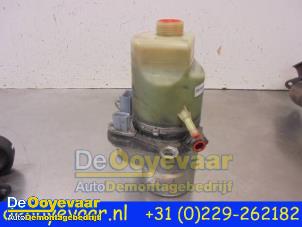 Begagnade Servostyrningspump Ford Focus 2 1.8 TDCi 16V Pris € 59,99 Marginaltabell erbjuds av Autodemontagebedrijf De Ooyevaar