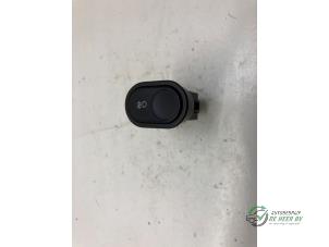 Begagnade Dimljusbrytare Daewoo Espero 1.8 CD Pris € 10,00 Marginaltabell erbjuds av Autobedrijf de Heer B.V.