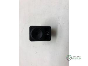 Begagnade Dimljusbrytare Ford Escort 5 (AAL/ABL) 1.6i 16V (E2) Pris € 10,00 Marginaltabell erbjuds av Autobedrijf de Heer B.V.