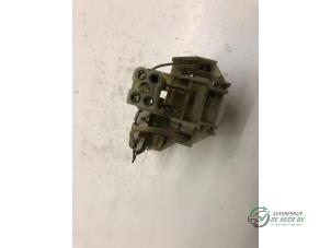 Begagnade Motstånd, kupéfläkt Opel Calibra 2.0i 16V Pris € 18,00 Marginaltabell erbjuds av Autobedrijf de Heer B.V.