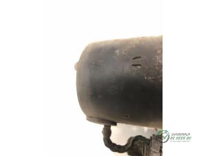 Begagnade Startmotor Volkswagen Golf Pris € 50,00 Marginaltabell erbjuds av Autobedrijf de Heer B.V.
