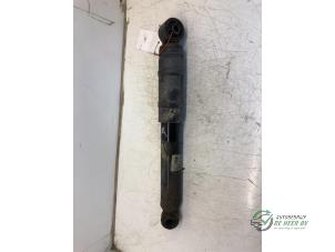 Używane Amortyzator lewy tyl Opel Astra H (L48) 1.4 16V Twinport Cena € 25,00 Procedura marży oferowane przez Autobedrijf de Heer B.V.