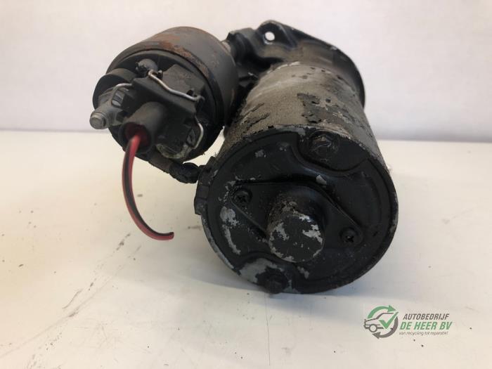 Startmotor från en Volkswagen Lupo (6X1) 1.4 16V 75 1999