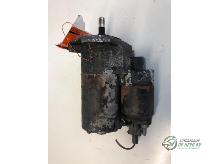 Startmotor från en Volkswagen Lupo (6X1) 1.4 16V 75 1999