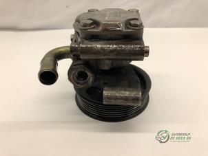 Begagnade Servostyrningspump Ford Fiesta 5 (JD/JH) 1.3 Pris € 50,00 Marginaltabell erbjuds av Autobedrijf de Heer B.V.