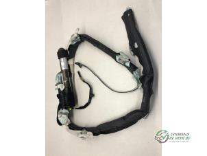 Używane Kurtyna lewa Citroen C4 Picasso (UD/UE/UF) 1.6 HDiF 16V 110 Cena € 50,00 Procedura marży oferowane przez Autobedrijf de Heer B.V.