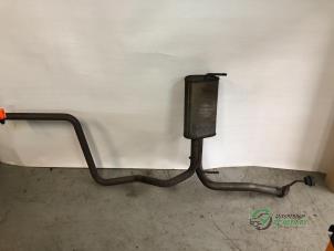 Używane Tlumik koncowy Opel Astra J (PC6/PD6/PE6/PF6) 1.3 CDTI 16V EcoFlex Cena € 55,00 Procedura marży oferowane przez Autobedrijf de Heer B.V.