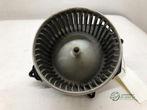 Używane Silnik wentylatora nagrzewnicy Peugeot Partner (GC/GF/GG/GJ/GK) 1.6 HDI 90 16V Cena € 50,00 Procedura marży oferowane przez Autobedrijf de Heer B.V.