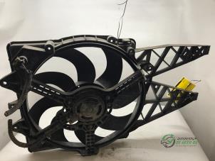 Begagnade Kylfläkt Fiat Bravo (198A) 1.4 16V Pris € 35,00 Marginaltabell erbjuds av Autobedrijf de Heer B.V.