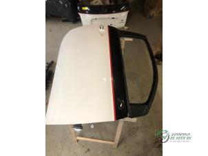 Begagnade Dörr, 2-dörrars, höger Fiat 500 Abarth Pris € 250,00 Marginaltabell erbjuds av Autobedrijf de Heer B.V.