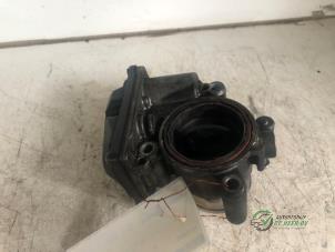 Gebruikte Gasklephuis Volkswagen Polo V (6R) 1.2 TDI 12V BlueMotion Prijs € 50,00 Margeregeling aangeboden door Autobedrijf de Heer B.V.