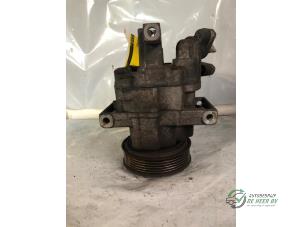 Gebruikte Aircopomp Peugeot 107 1.0 12V Prijs € 75,00 Margeregeling aangeboden door Autobedrijf de Heer B.V.