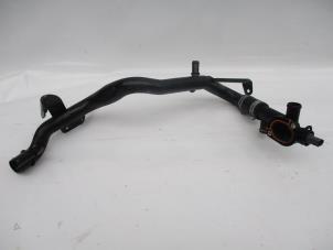 Używane Rura wodna Volkswagen Crafter Cena € 10,89 Z VAT oferowane przez Autohandel P. Caron & Zoon B.V.