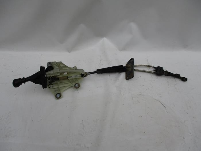 Versnellingsbak Mechaniek van een Volkswagen Transporter 2011