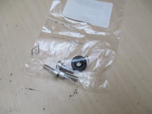 Nieuwe Tank adblue Volkswagen Crafter Prijs € 11,50 Inclusief btw aangeboden door Autohandel P. Caron & Zoon B.V.