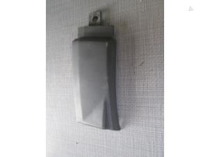 Begagnade Stötfångare, hörn, vänster bak Volkswagen Crafter Pris € 12,10 Inklusive moms erbjuds av Autohandel P. Caron & Zoon B.V.