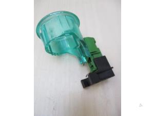 Nieuwe Aansteker Volkswagen Transporter Prijs € 5,14 Inclusief btw aangeboden door Autohandel P. Caron & Zoon B.V.