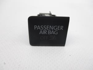 Gebruikte Airbag Slot Volkswagen Transporter Prijs € 7,26 Inclusief btw aangeboden door Autohandel P. Caron & Zoon B.V.