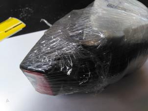 Begagnade Bakre säkerhetsbälte, mitten Volkswagen Transporter T6 2.0 TDI 150 Pris € 78,65 Inklusive moms erbjuds av Autohandel P. Caron & Zoon B.V.