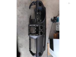 Begagnade Instrumentbräda Volkswagen Caddy III (2KA,2KH,2CA,2CH) 1.6 TDI 16V Pris € 272,25 Inklusive moms erbjuds av Autohandel P. Caron & Zoon B.V.