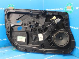 Gebruikte Ruitmechaniek 4Deurs links-voor Ford Fiesta 6 (JA8) 1.0 Ti-VCT 12V 65 Prijs € 73,50 Margeregeling aangeboden door Maresia Auto Recycling B.V.