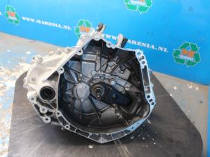 Begagnade Växellåda Mazda 2 (DJ/DL) 1.5 SkyActiv-G 90 Pris € 630,00 Marginaltabell erbjuds av Maresia Auto Recycling B.V.