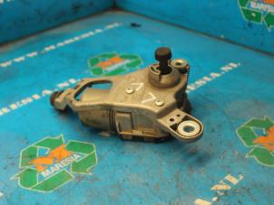 Begagnade Främre torkarmotor Ford Focus 3 1.6 TDCi ECOnetic Pris € 47,25 Marginaltabell erbjuds av Maresia Auto Recycling B.V.