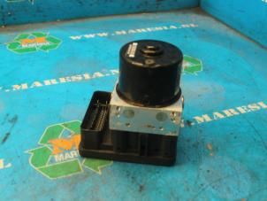 Begagnade ABS-pump Ford Focus 2 C+C 2.0 16V Pris € 157,50 Marginaltabell erbjuds av Maresia Auto Recycling B.V.